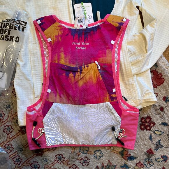 FLIPBELT {NWT} BUNDLE! Durango Soft Shell Jacket & Tahoe Hydration Vest (Med) - Picture 6 of 15